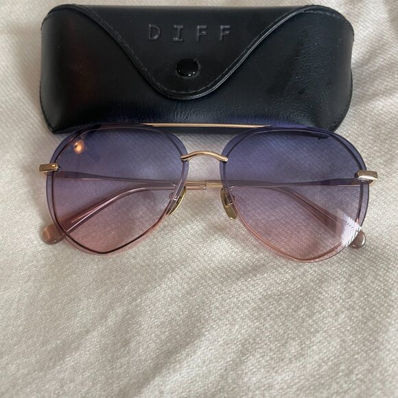 DIFF Ombre Sunglasses with Case (Brand New) main image 5